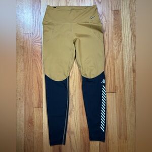 Nike Dri-FIT Gold Leggings